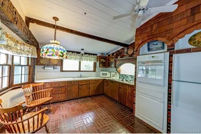 10 Overton Pass, Saint James, NY 11780 - Photo 10