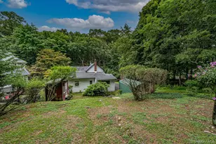 10 Overton Pass, Saint James, NY 11780 - Photo 14