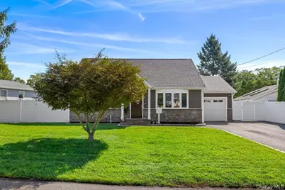 308 McCall Avenue, West Islip, NY 11795 - Photo 26