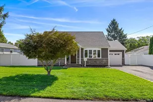 308 McCall Ave, West Islip, NY 11795 - Photo 26