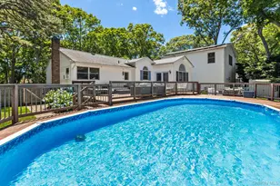 1107 Jefferson Ave, West Islip, NY 11795 - Photo 26
