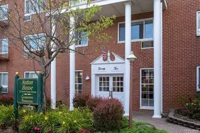 22 N Forest Avenue #1N, Rockville Centre, NY 11570 - Photo 1