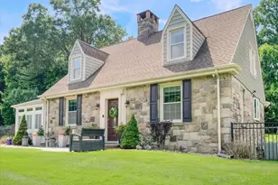 11 Viohl Way, Garnerville, NY 10923 - Photo 2