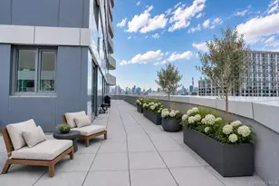 24-16 Queens Plaza S, Long Island City, NY 11101 - Photo 2
