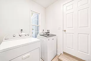 361 Decatur Ave, Shirley, NY 11967 - Photo 28