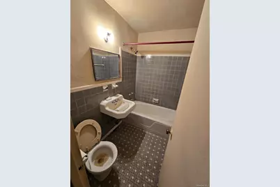 2835 Webb #7J, Bronx, NY 10468 - Photo 6
