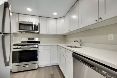 2 Park Avenue #3H, Eastchester, NY 10709 - Photo 8