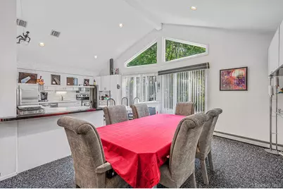 48 Oak Avenue, Smithtown, NY 11787 - Photo 12
