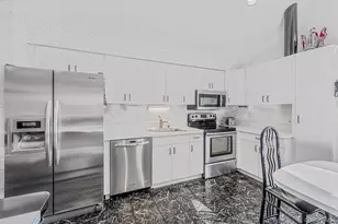 48 Oak Ave, Smithtown, NY 11787 - Photo 16