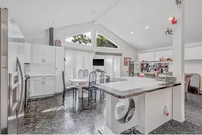 48 Oak Avenue, Smithtown, NY 11787 - Photo 14