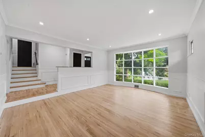 335 Lewis Avenue, Yorktown Heights, NY 10598 - Photo 8