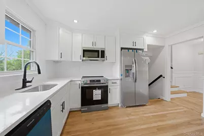 335 Lewis Avenue, Yorktown Heights, NY 10598 - Photo 10