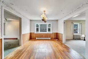 55 Mckinley Ave, Hicksville, NY 11801 - Photo 20