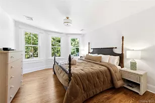 61 Ocean Ave, Islip, NY 11751 - Photo 22