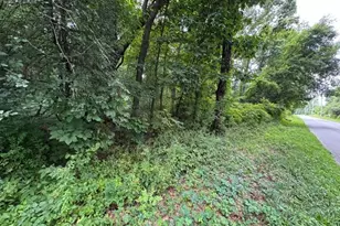 140 N Drury Ln, Newburgh, NY 12550 - Photo 10