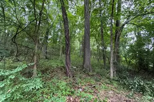 140 N Drury Ln, Newburgh, NY 12550 - Photo 28