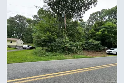 140 N Drury Lane, Newburgh, NY 12550 - Photo 22
