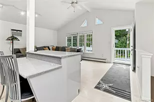 128 Walnut Rd, Kings Park, NY 11754 - Photo 4