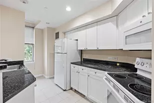 300 Mamaroneck Ave, White Plains, NY 10605 - Photo 12