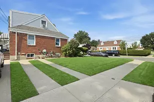 81 Franklin St, Elmont, NY 11003 - Photo 36
