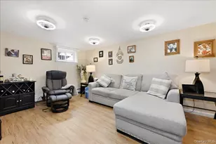81 Franklin St, Elmont, NY 11003 - Photo 28