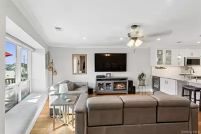 94 Pacific Boulevard, Long Beach, NY 11561 - Photo 14