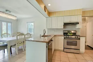 18 Addison Ln, Greenvale, NY 11548 - Photo 20