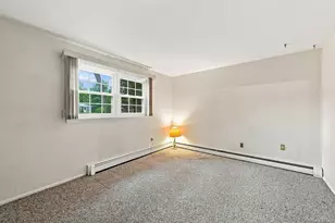 86 39th St, Islip, NY 11751 - Photo 18