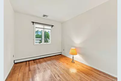 86 39th Street, Islip, NY 11751 - Photo 14