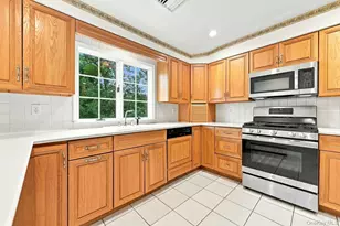 86 39th St, Islip, NY 11751 - Photo 8