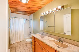 24 Trafalgar Dr, Shirley, NY 11967 - Photo 20