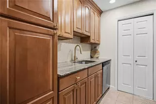 36 Richmond Blvd, Ronkonkoma, NY 11779 - Photo 12