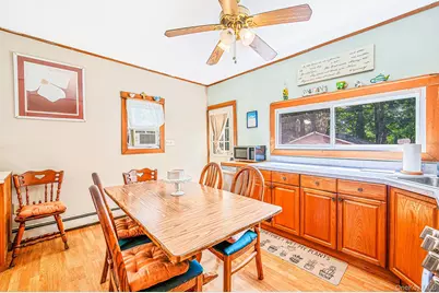 14 Richard Avenue, Islip Terrace, NY 11752 - Photo 18