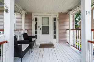 14 Richard Ave, Islip Terrace, NY 11752 - Photo 4