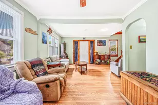 14 Richard Ave, Islip Terrace, NY 11752 - Photo 12