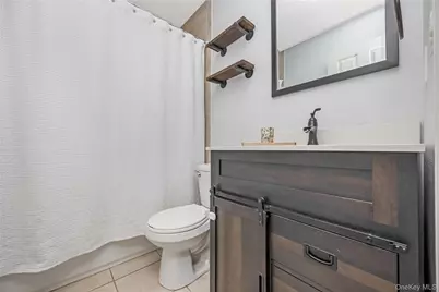 393 W End Avenue, Shirley, NY 11967 - Photo 12