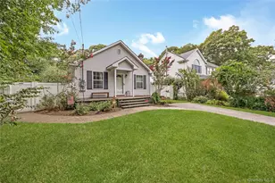 393 West End Ave, Shirley, NY 11967 - Photo 2