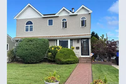 92 Van Buren Street, Freeport, NY 11520 - Photo 1
