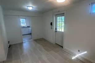 34 Bedford Ave, Bedford Hills, NY 10507 - Photo 4