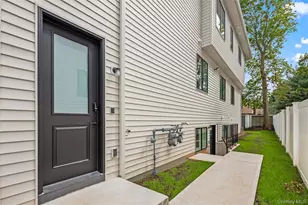 30 E Castle Ave, Spring Valley, NY 10977 - Photo 4