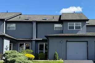 50 Pond Dr E, Rhinebeck, NY 12572 - Photo 2