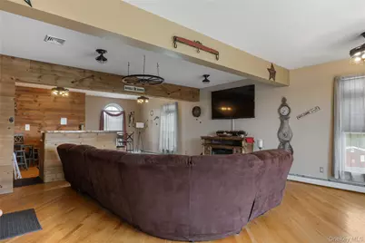 1576 Route 52, Walden, NY 12586 - Photo 12