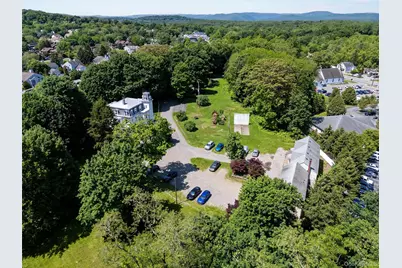 1860 E Main Street #1, Mohegan Lake, NY 10547 - Photo 16