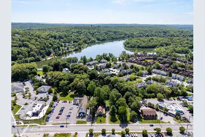 1860 E Main Street #1, Mohegan Lake, NY 10547 - Photo 18
