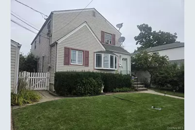 89 Winter Street #2, Lynbrook, NY 11563 - Photo 1