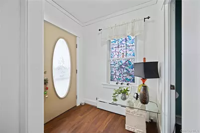 6 Arden Place, Yonkers, NY 10701 - Photo 2