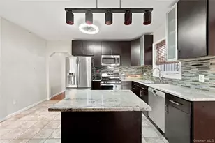 1659 W 3rd St, Brooklyn, NY 11223 - Photo 2