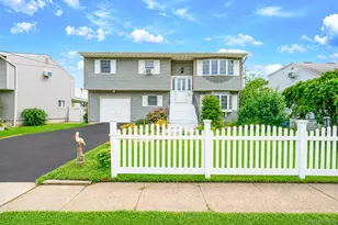 79 Jefferson St, Freeport, NY 11520 - Photo 4