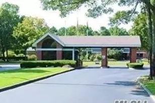 6 Oakdale Ct, Ridge, NY 11961 - Photo 18