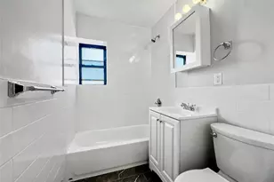 671 Bronx River Rd, Yonkers, NY 10704 - Photo 10